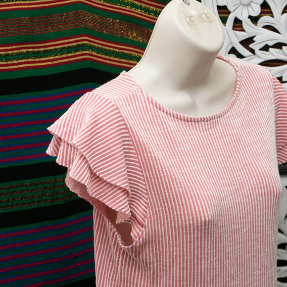 Red and White Stripped Dressed - Picture 8 of 10